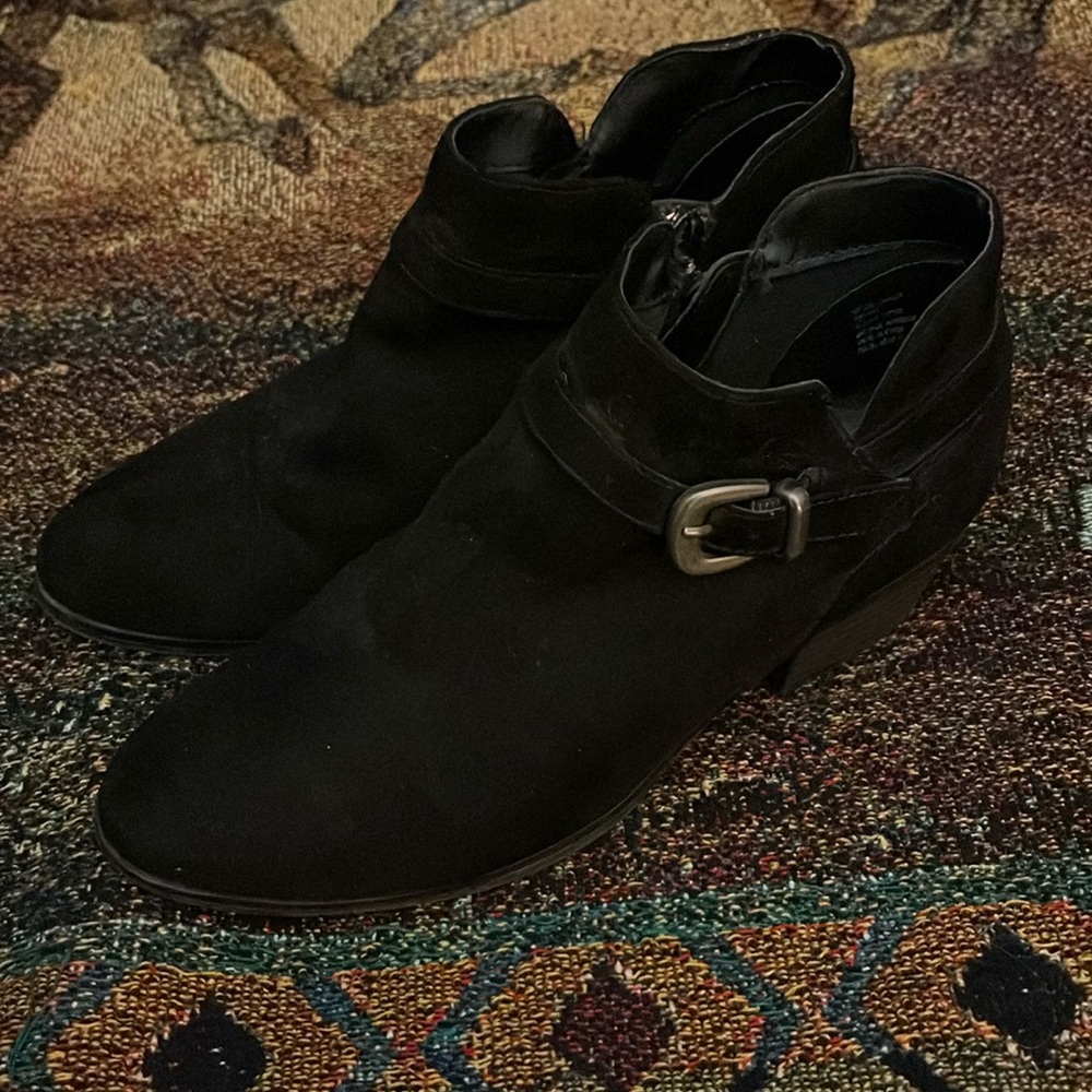 St. John’s Bay Boots